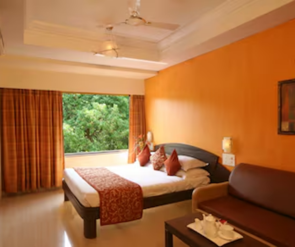 Hotel Saket Plaza (2)