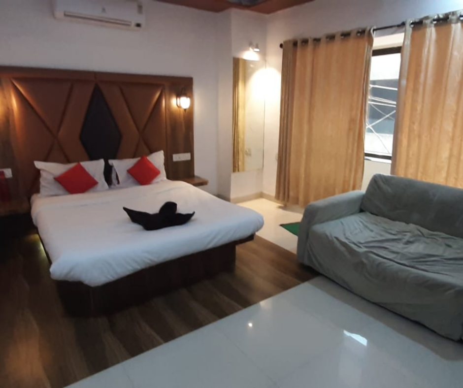 Hotel Suryoday (3)