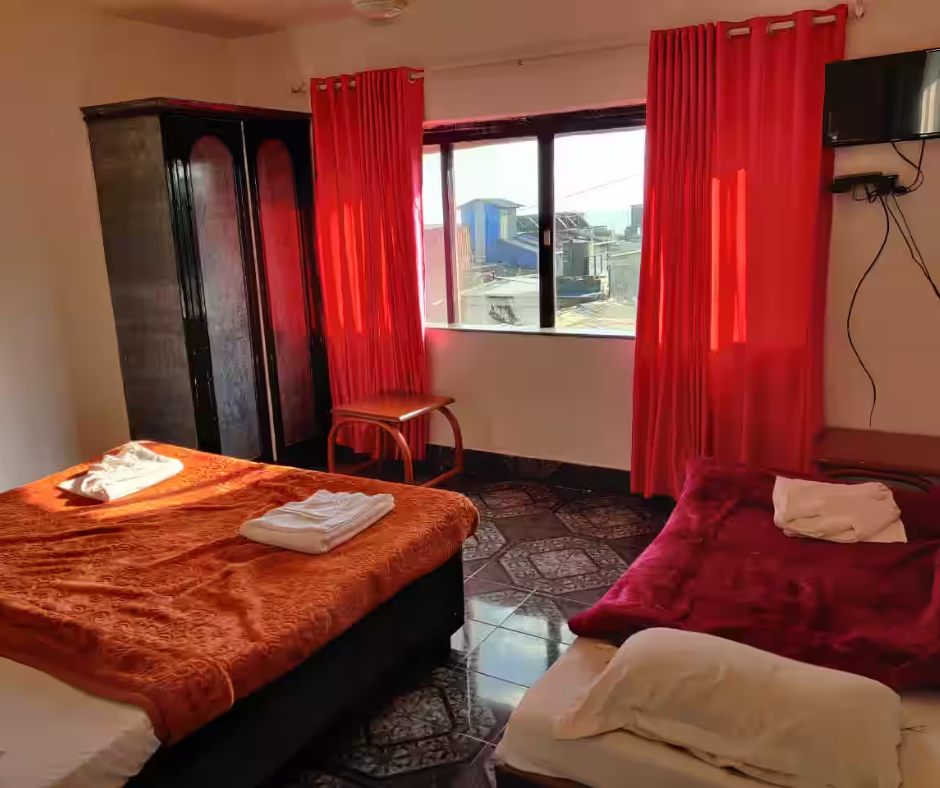 Shantis Hotel (Rahil Int )